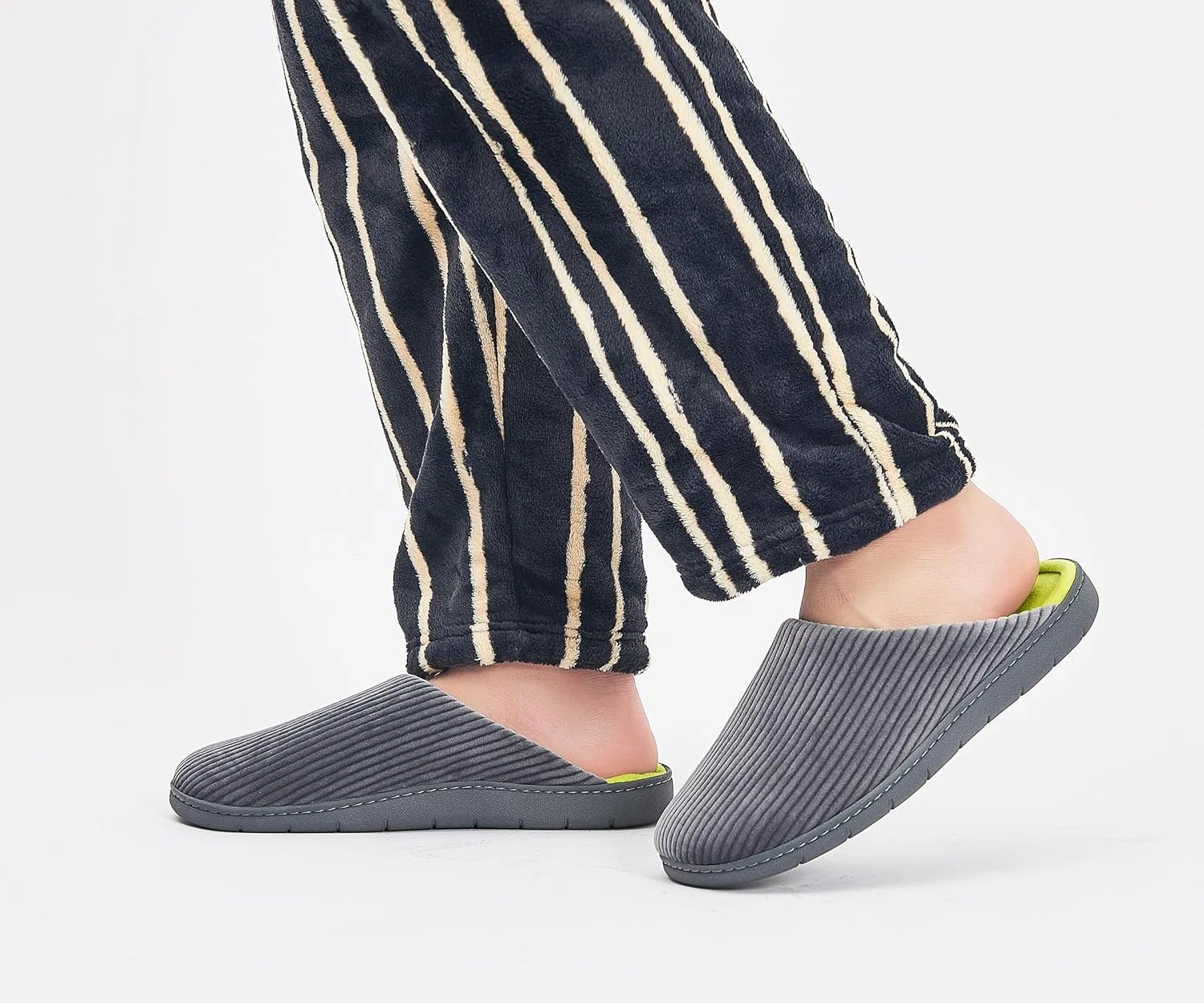 Тапочки с поддержкой стопы мужские, Dark Gray/Green Boonble — фото 2