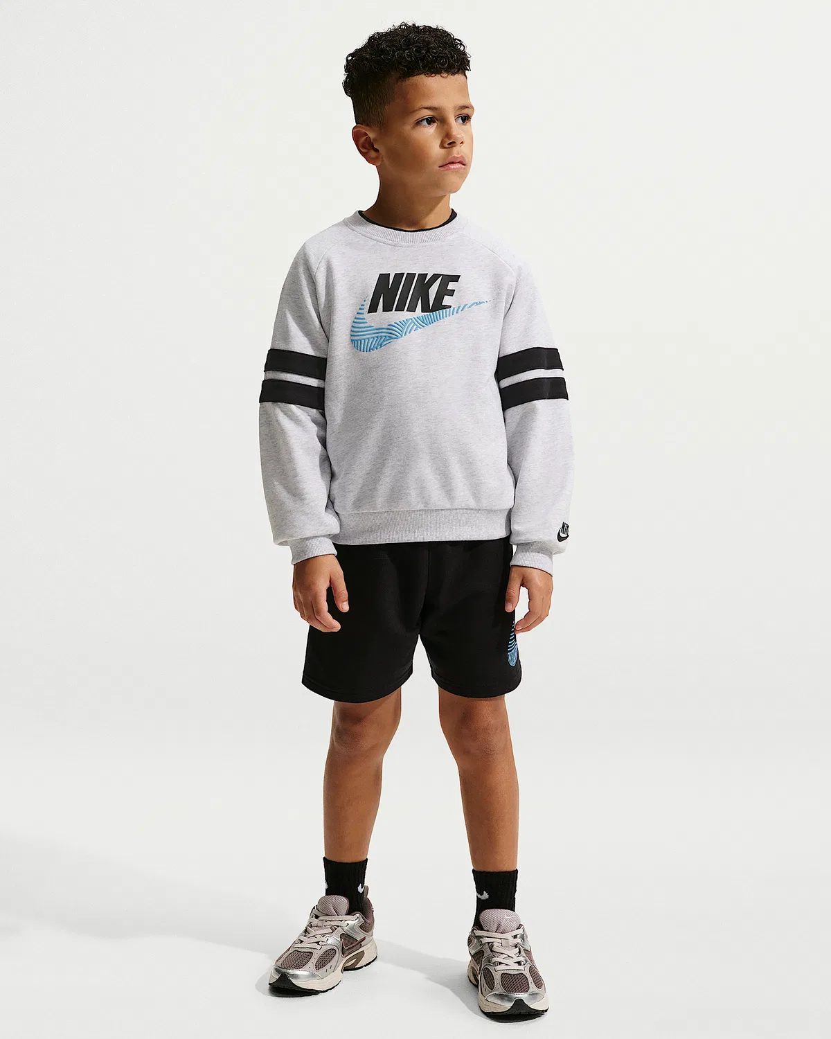 Детская футболка Nike Sportswear In The Zone из французского трикотажа оверсайз, Birch Heather