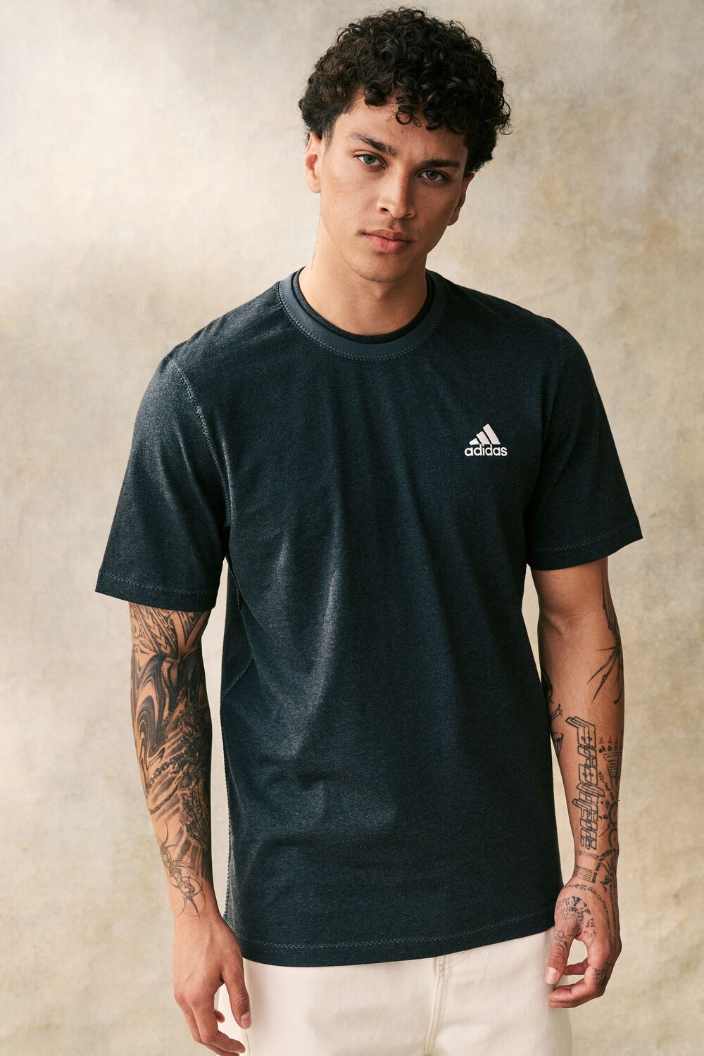 

Футболка из 100% хлопка, меланжевая, базовая Adidas, черный