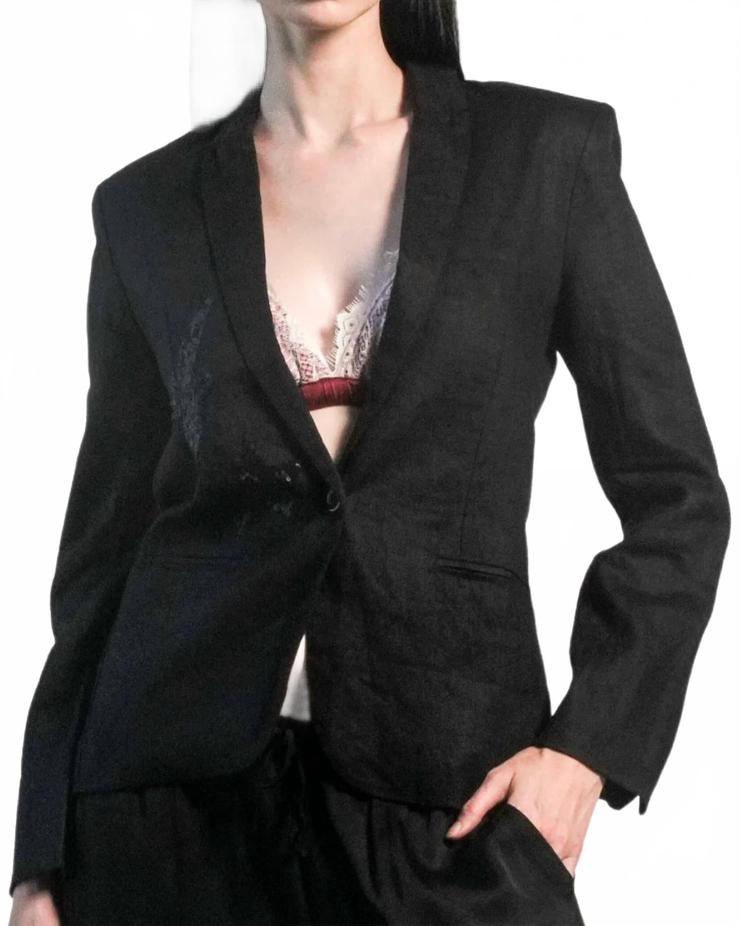 

Парижский льняной жакет-блейзер в черном цвете Angel Wings by Lucy