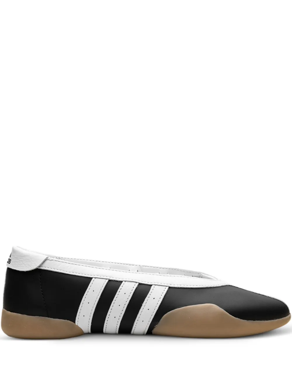 Кроссовки Taekwondo Mei Ballet Core Black/Cloud White/Gum Adidas, черный
