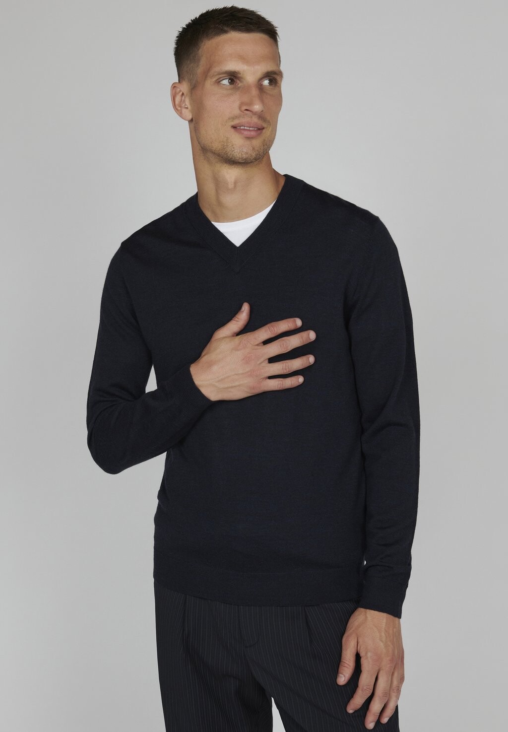

Свитер Maviggo Matinique, цвет dark navy melange