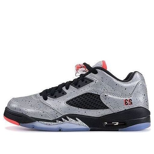 

Кроссовки 5 ретро низкие Air Jordan, серебряный