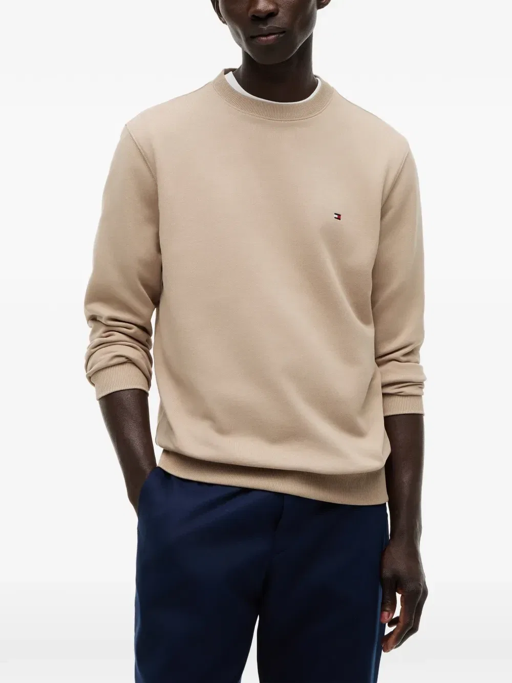 Свитшот с нашивкой-логотипом Tommy Hilfiger, бежевый — фото 3