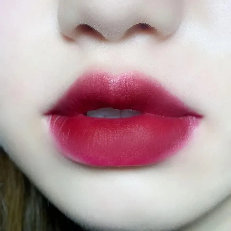 Тинт для губ Velvet Matte Lip Tint, красный 2# Generic — фото 3