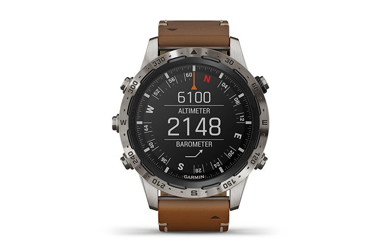

GARMIN Умные часы MARQ Explorer 010 02006 A1 с подключением по Bluetooth унисекс