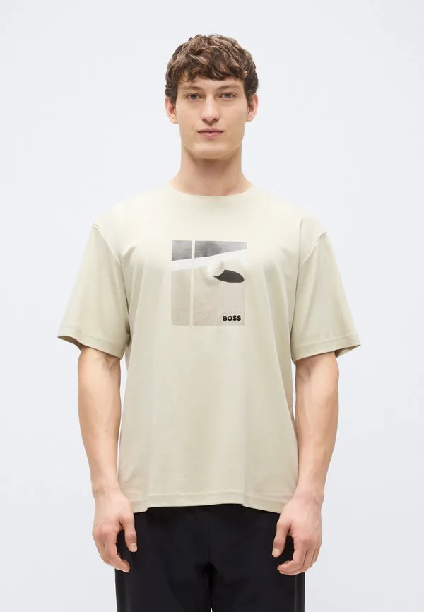 Присоединяйтесь к команде любителей футболок с расслабленным принтом! Boss, Light Beige