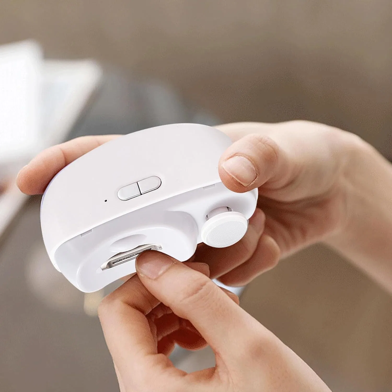 Автоматические электрические кусачки для ногтей 2-в-1 с USB-зарядкой Generisch, White — фото 3