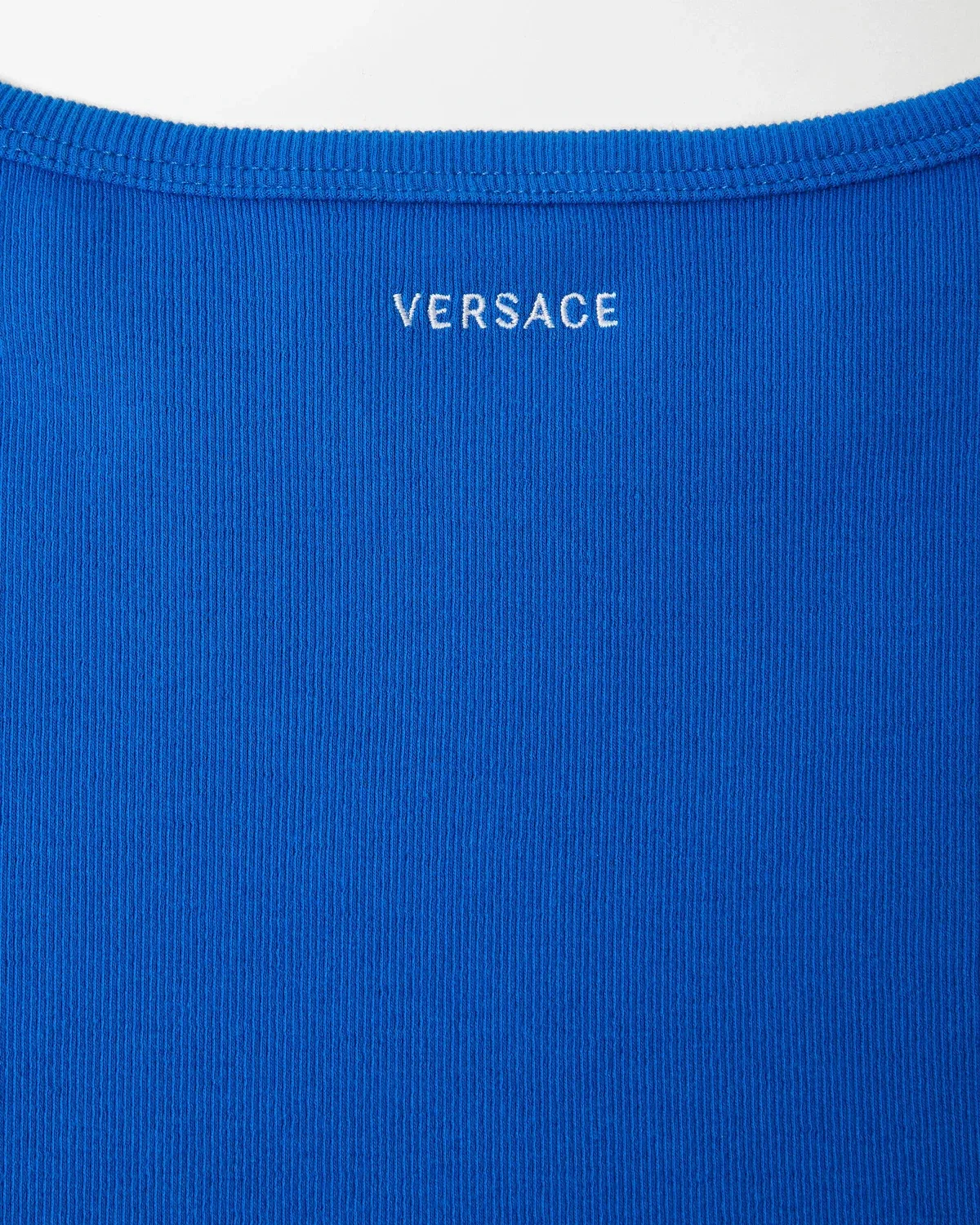 Футболка из ребристого хлопкового джерси с вышивкой VERSACE, синий — фото 3