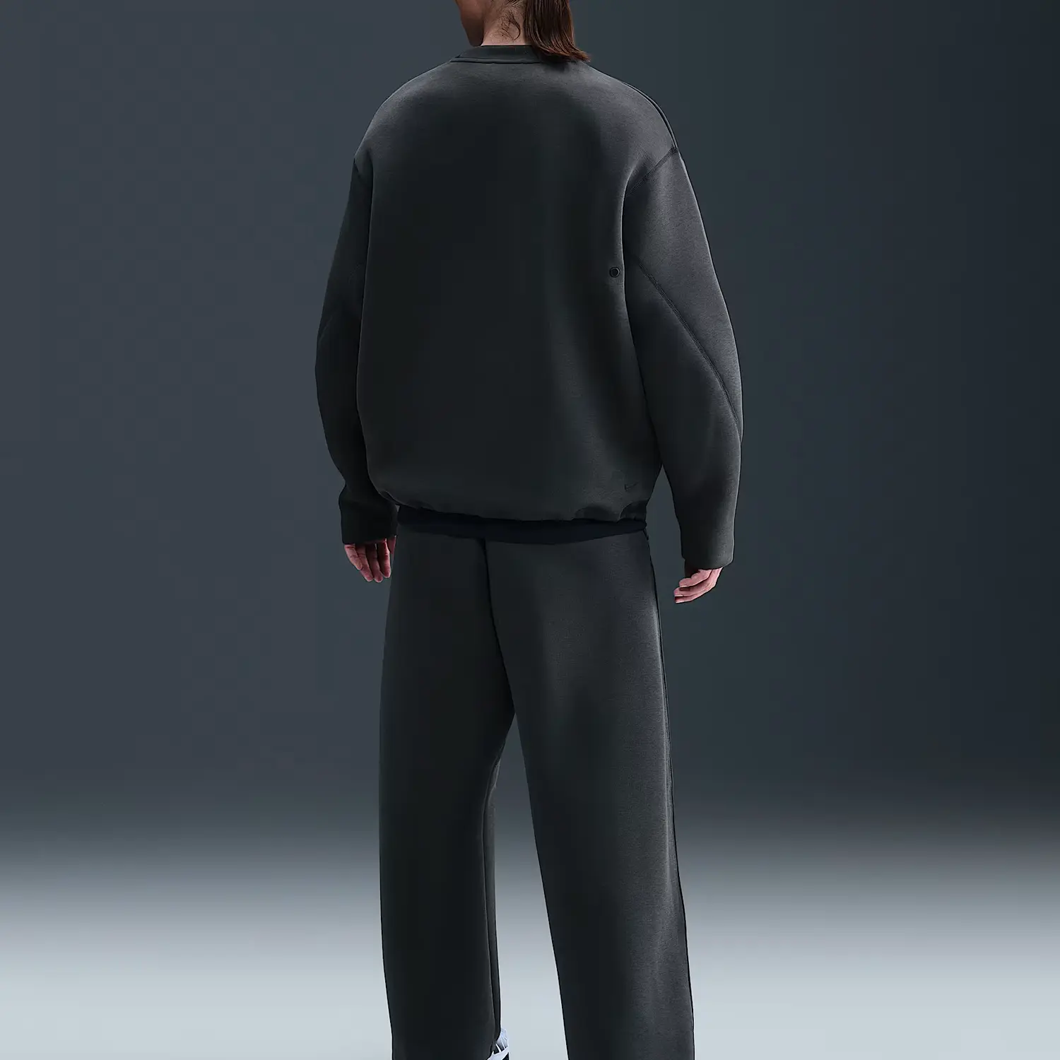 Мужская толстовка Swoosh Tech Nike, coal серый/черный — фото 3