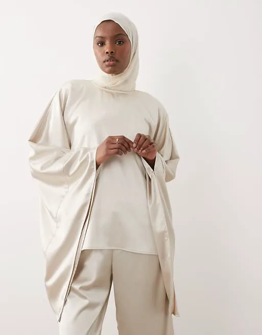 

Сатиновый топ IAL кремового цвета