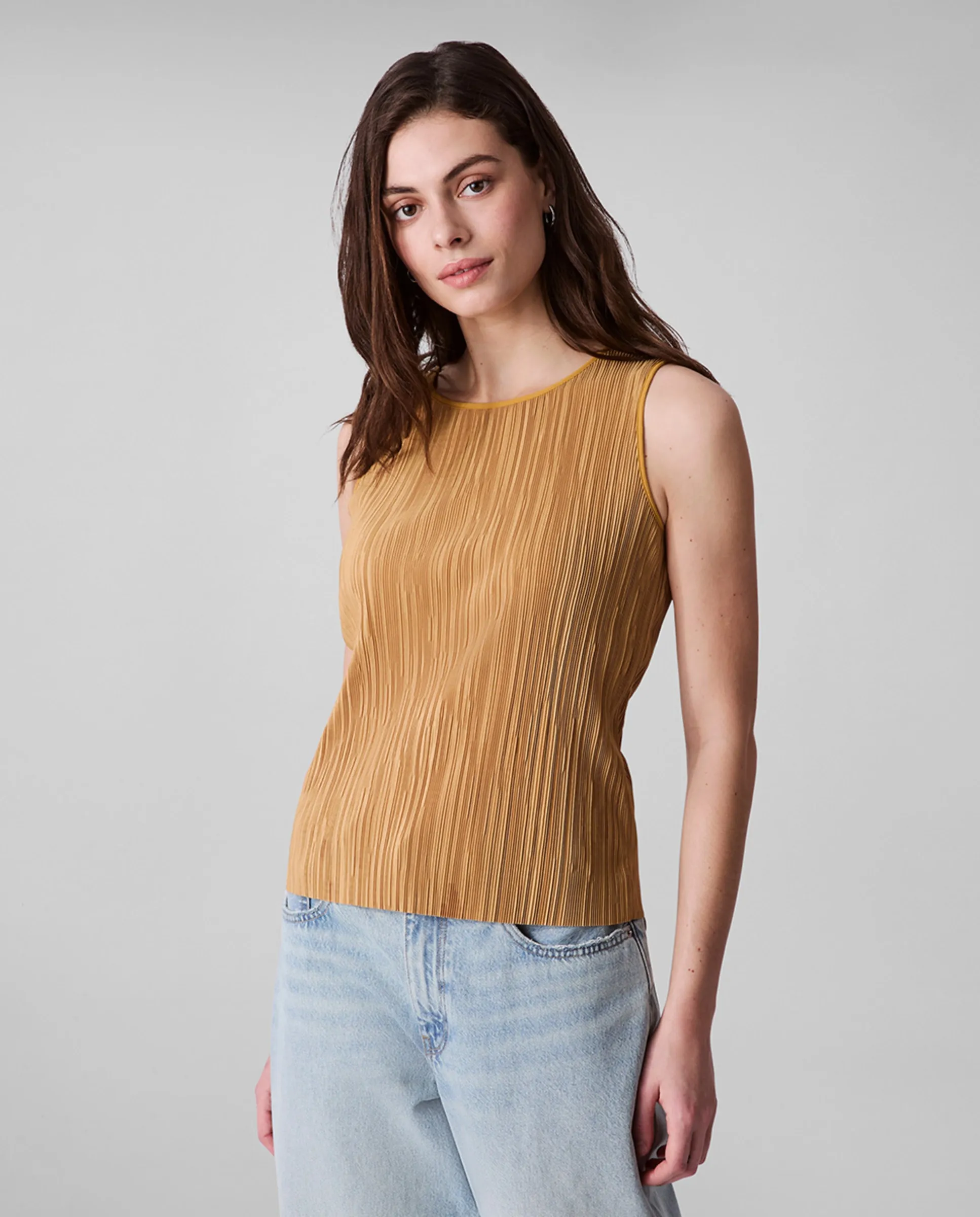 

Женская плиссированная блузка без рукавов Calvin Klein, горчичный