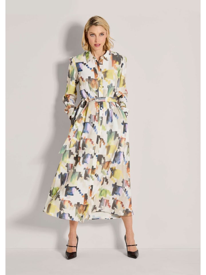 

MADELEINE Современное платье-рубашка с поясом на талии жемчужно-белого/многоцветного цвета