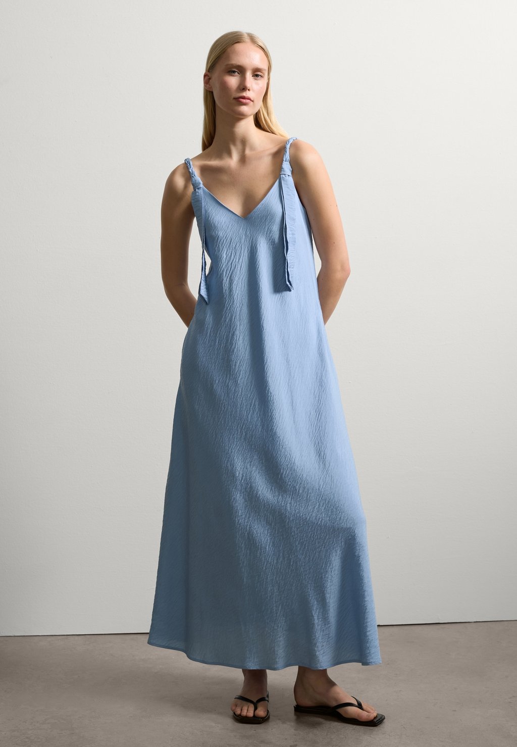 

Платье макси SLIP WITH STRAPS Stefanel, синий