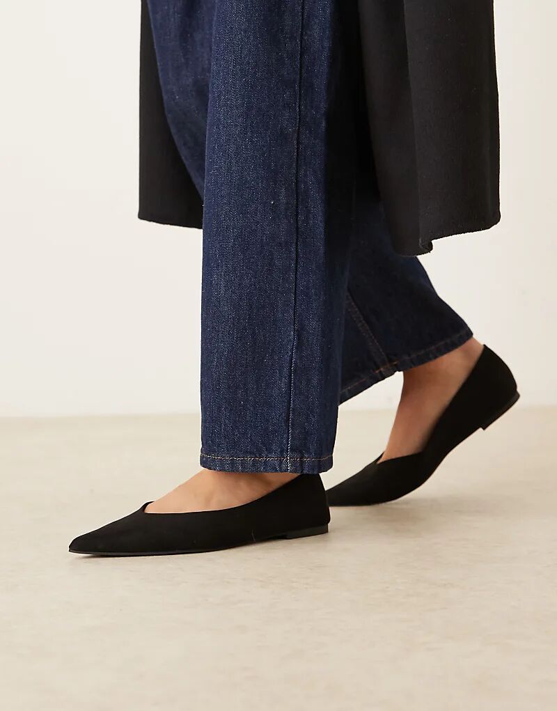 Балетки Ludo Wide Fit с острым носком из черной замши ASOS DESIGN — фото 3