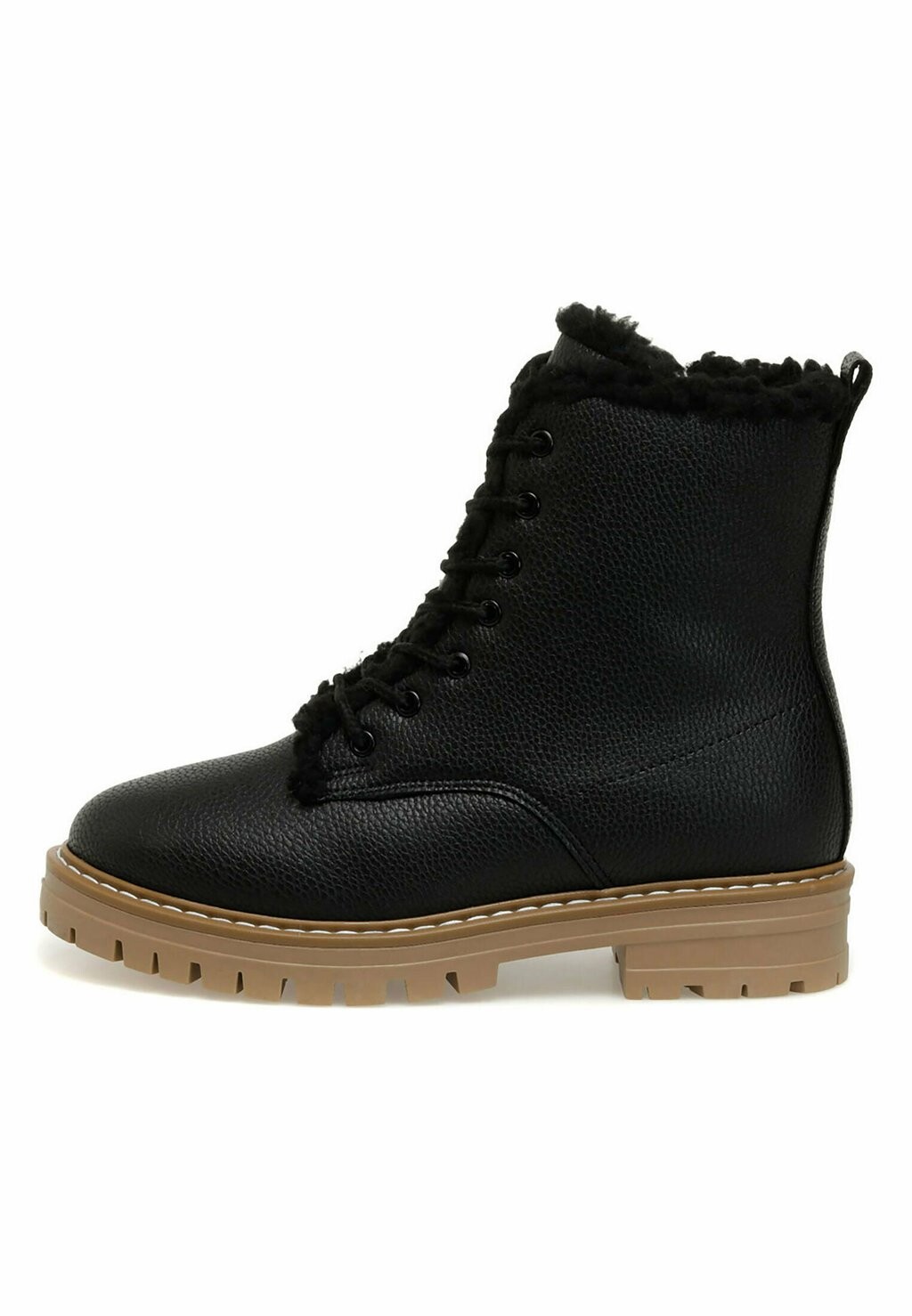 

Зимние сапоги BASIC CASUAL Butigo, черный