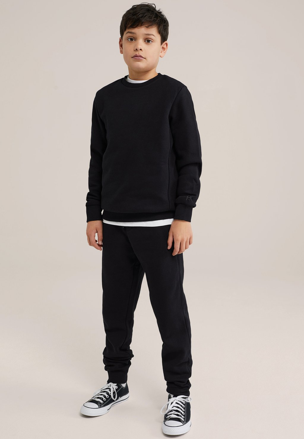 

Толстовка WE Fashion, черный