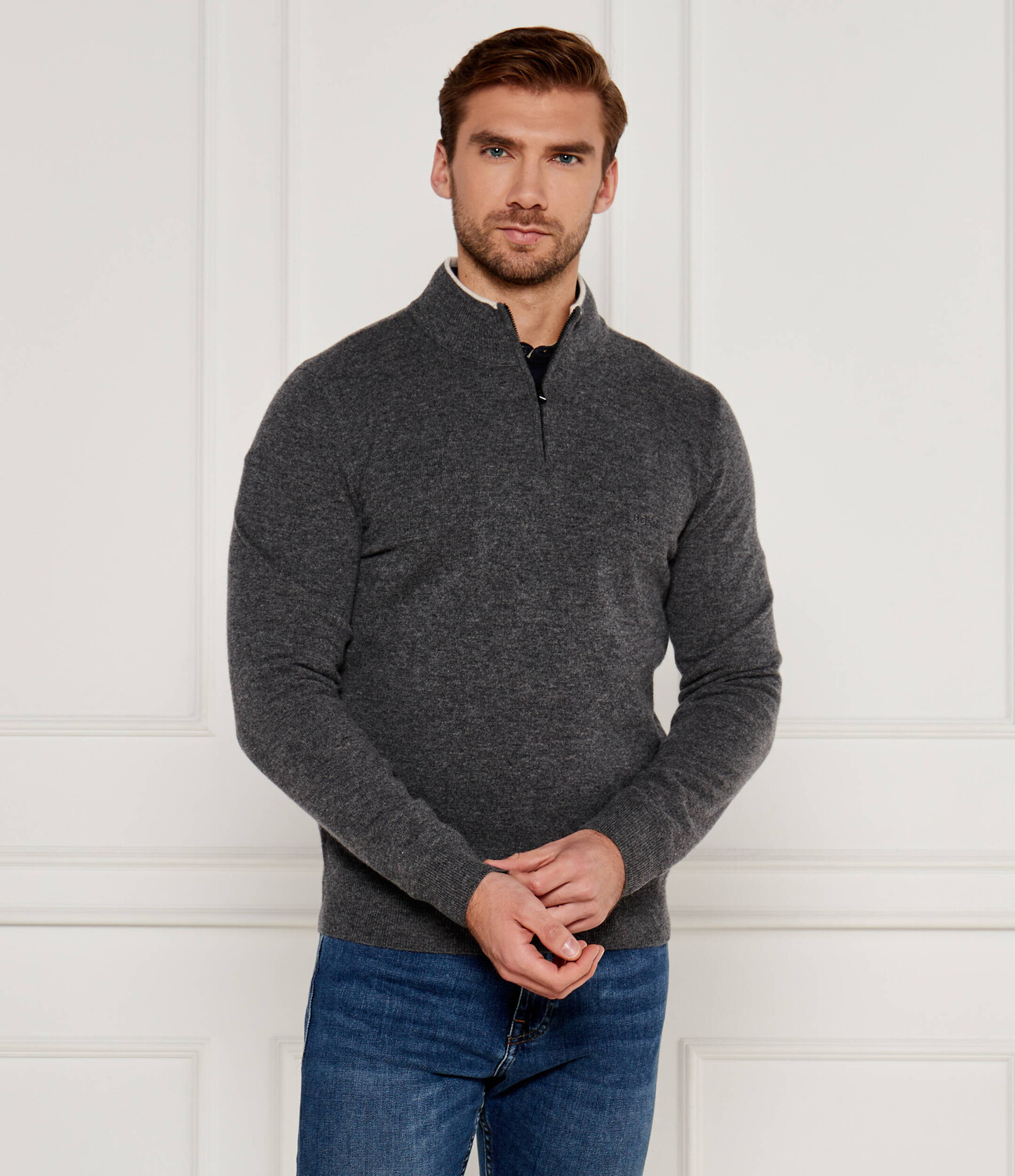 

Свитер из шерсти BOSS BLACK Emarlo Regular Fit, цвет grafite