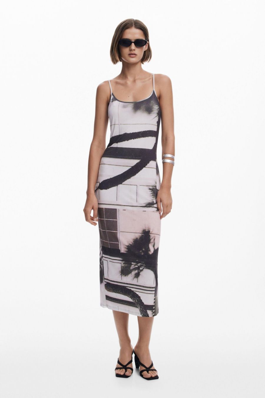 

Женское платье-комбинация с городским пейзажем Desigual, Open miscellaneous