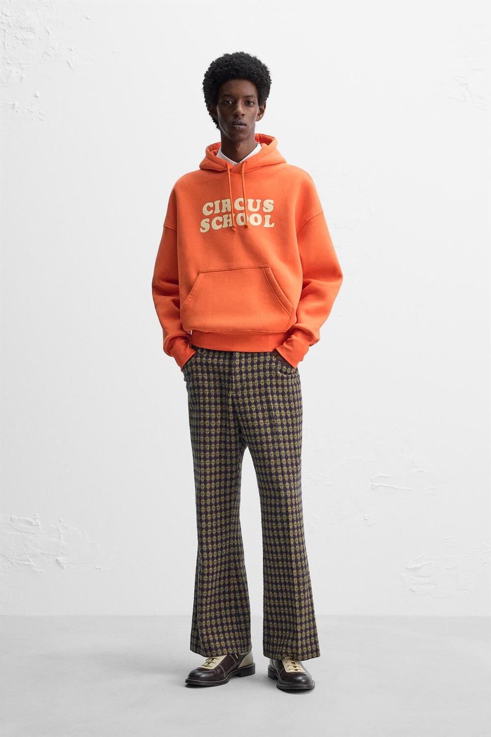 

Жаккардовые брюки x harry lambert ZARA, темный хаки