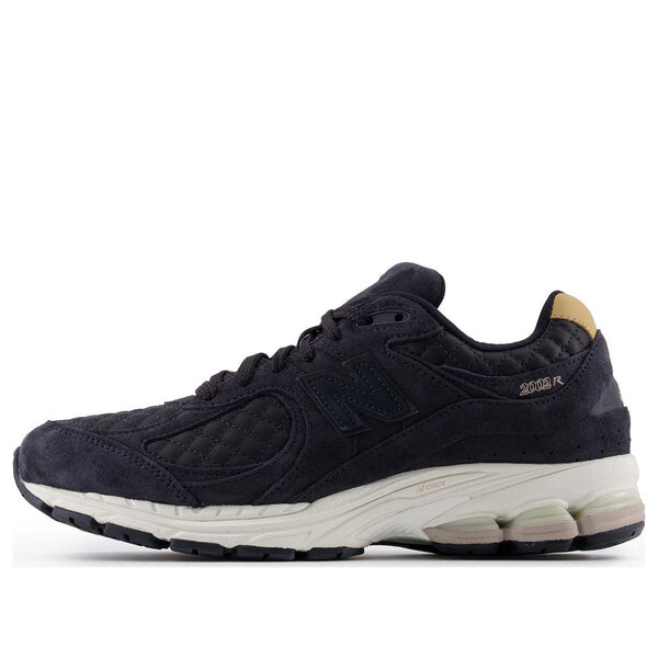 

Кроссовки 2002r 'quilted black' New Balance, черный