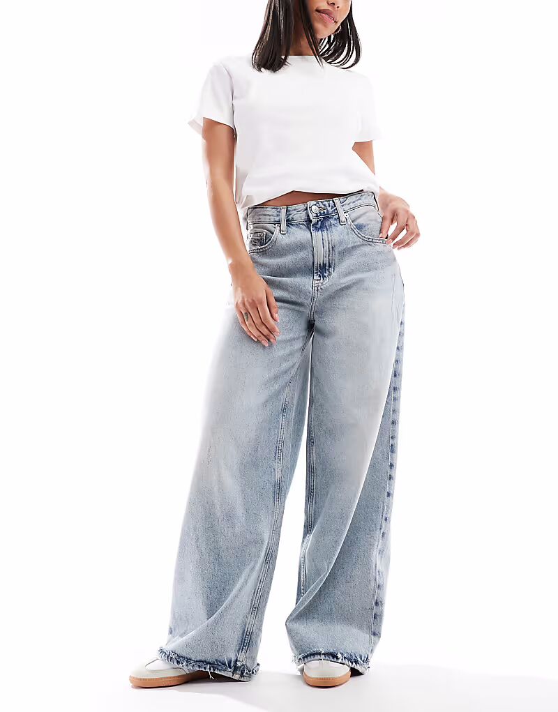

Свободные джинсы Tommy Jeans Charlie средней посадки, выбеленные