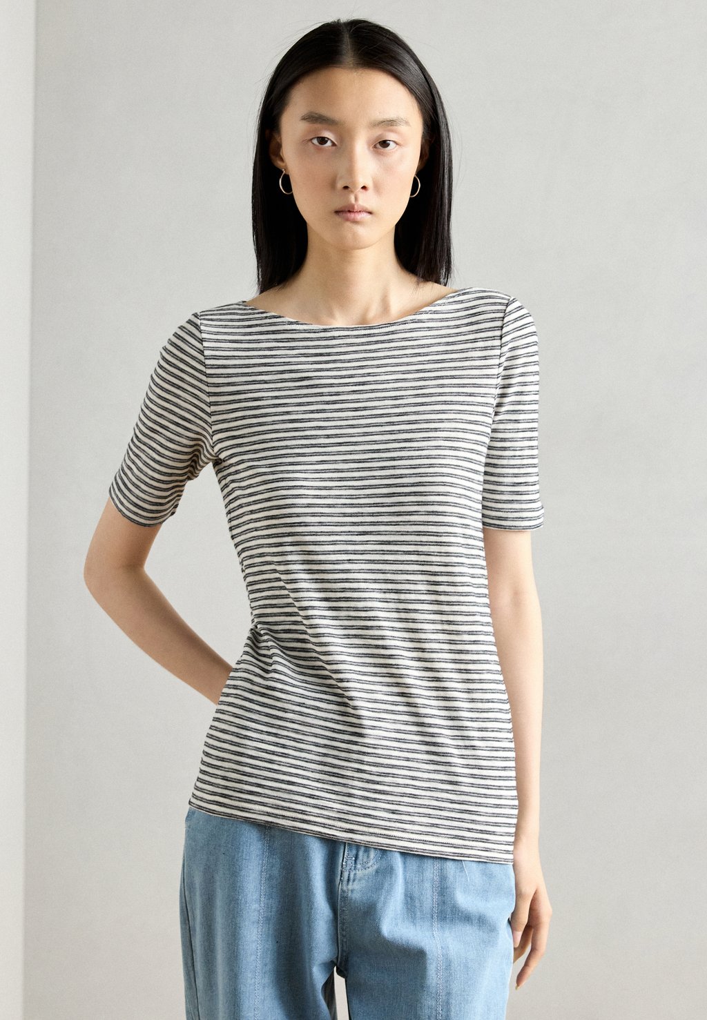 

Футболка с принтом SHORT SLEEVE BOAT NECK STRIPED Marc O'Polo, черный