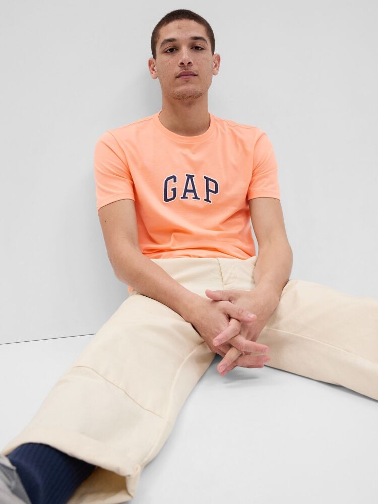 

Футболка с логотипом Gap, оранжевый