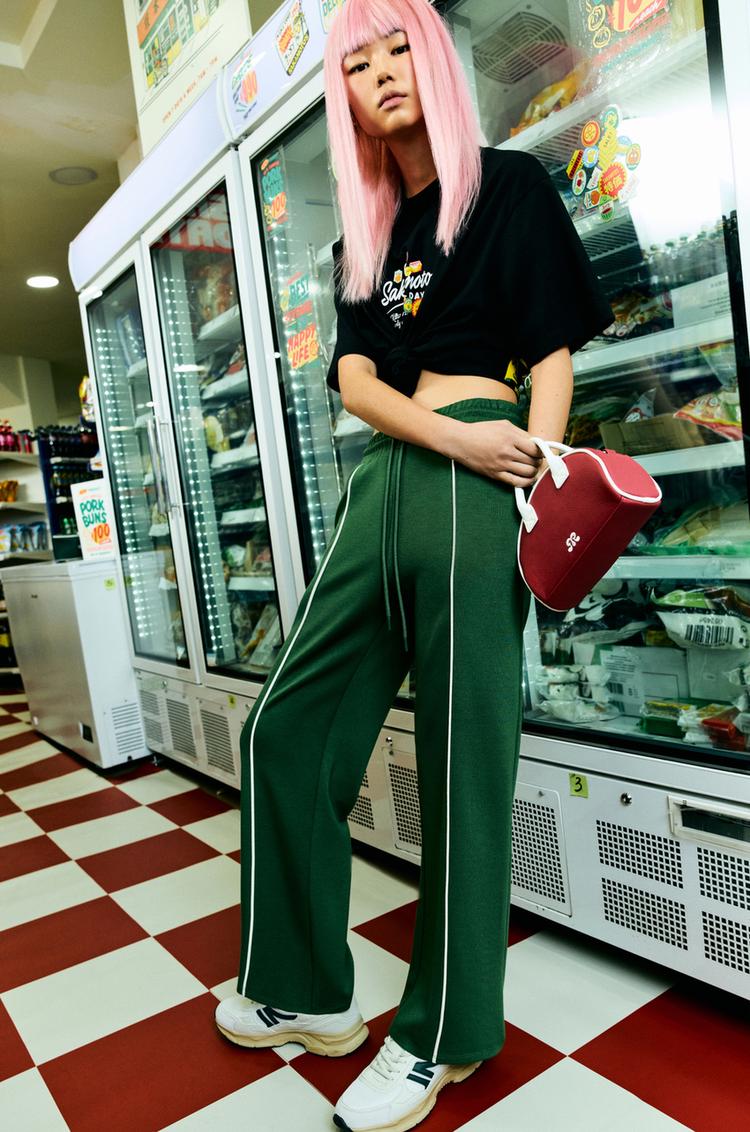 

Ретро сумка через плечо Pull And Bear, красный