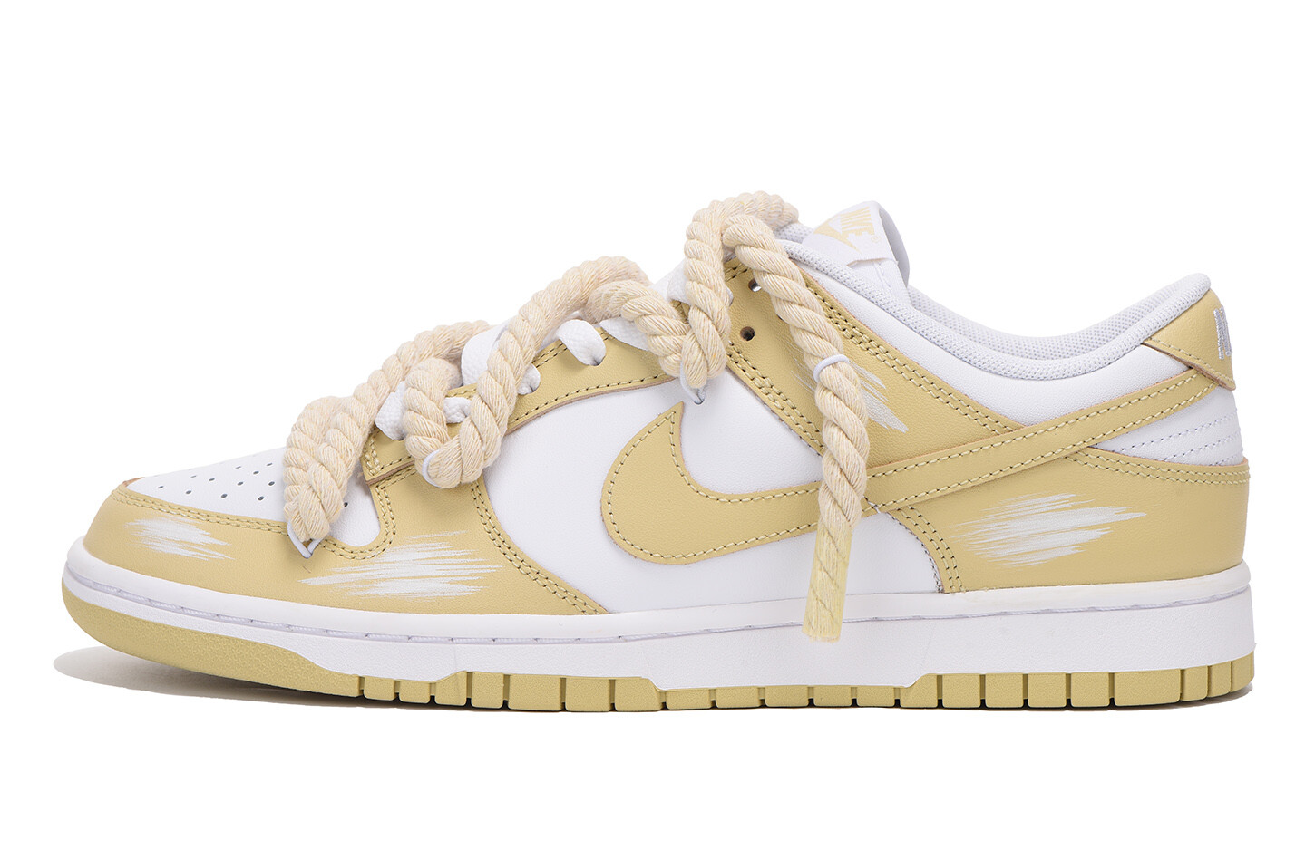 

Кроссовки Nike Dunk Skateboarding Shoes Men Low-top White, цвет Earth Yellow