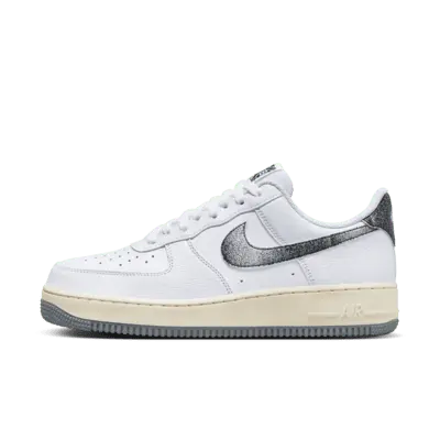 

Кроссовки Nike Air Force 1 '07 LX, цвет White/Beach/White/Smoke Grey