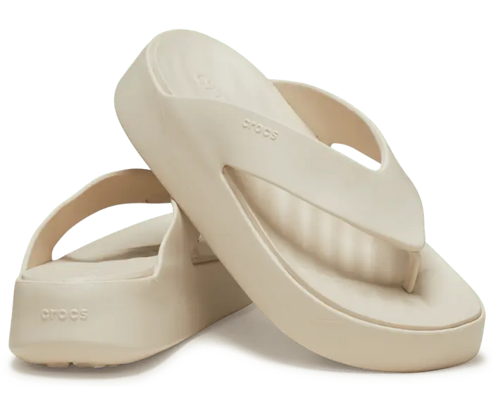 Шлепанцы на платформе Getaway Crocs женские, цвет Stucco — фото 2