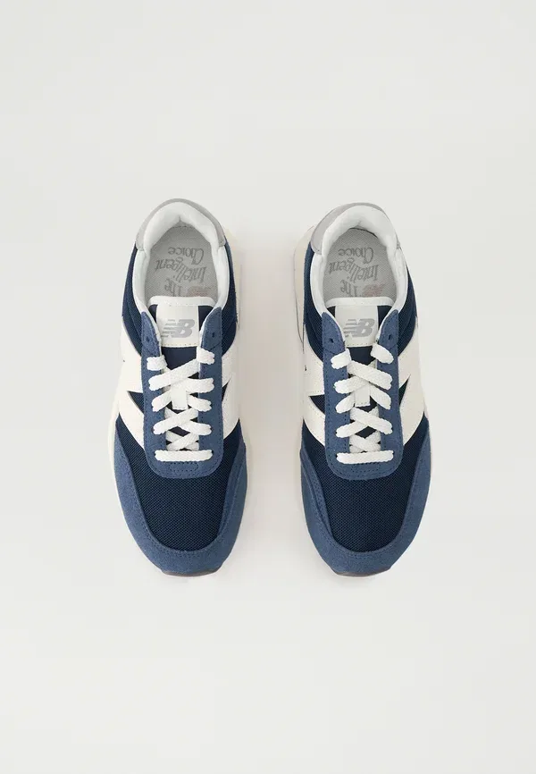 Кроссовки New Balance 370, цвет винтажный индиго — фото 4