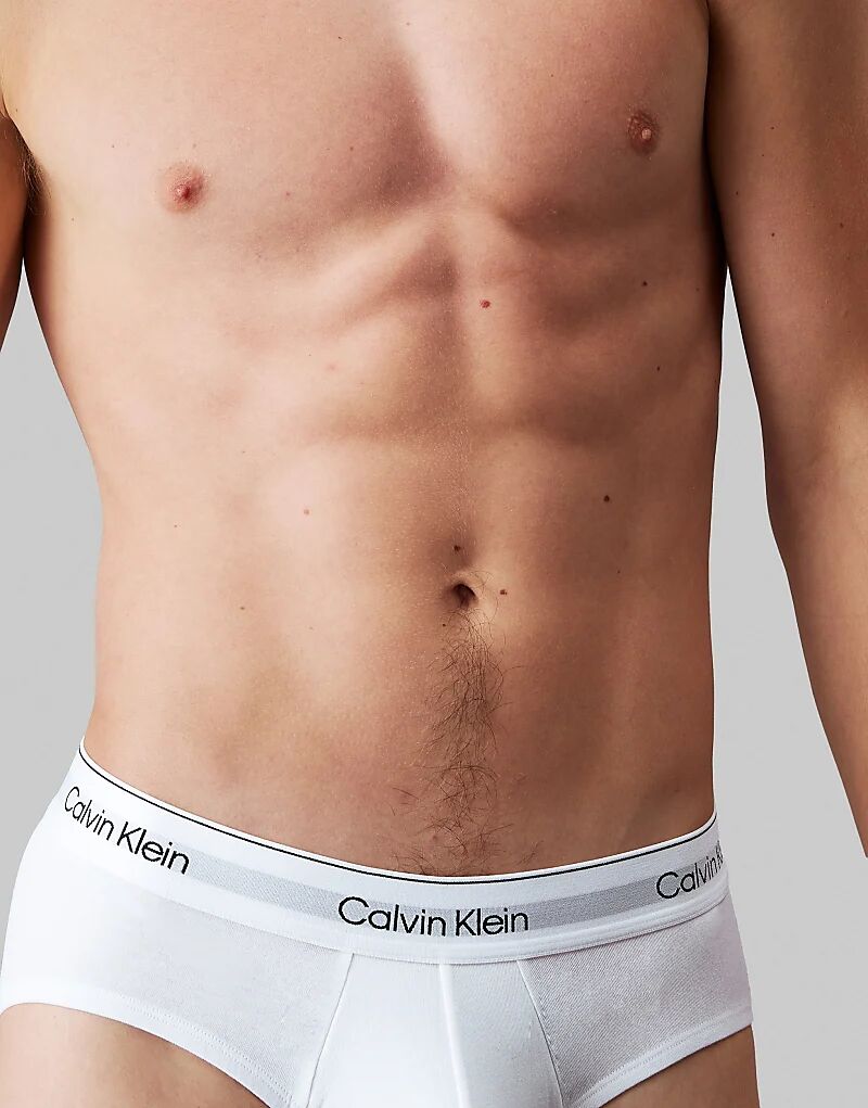 Комплект из 3 трусов-брифов Calvin Klein Icon Cotton Stretch белого цвета — фото 3