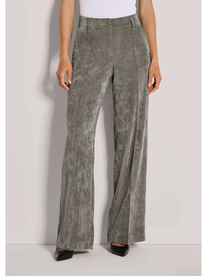 

MADELEINE Вельветовые брюки с широкими штанинами и отглаженными складками, графитового цвета