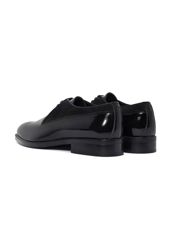 Классические повседневные ботинки на шнуровке Derimod, Black — фото 4