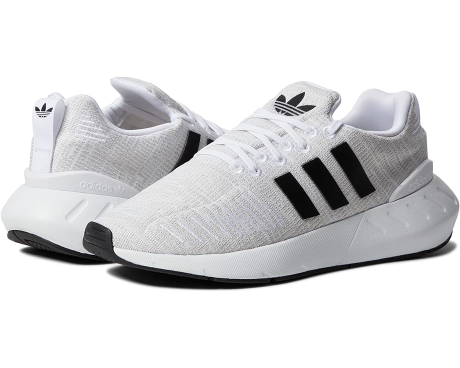 

Кроссовки Adidas Swift Run 22, цвет White/Black/Grey One