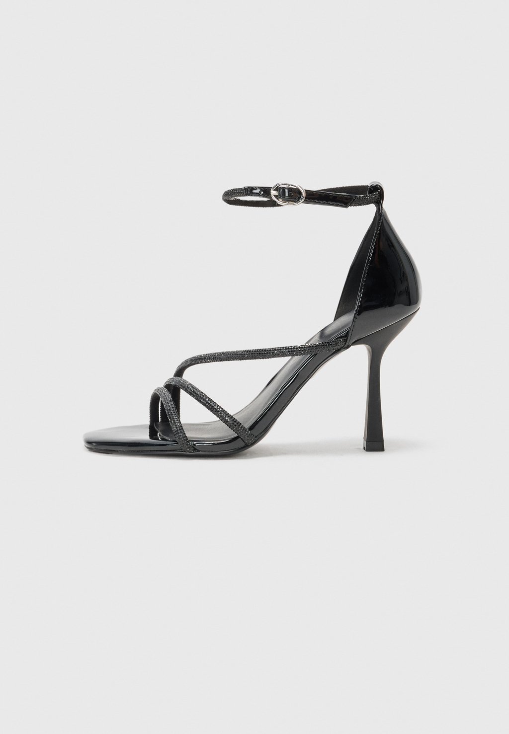 Босоножки на высоком каблуке ONLAUBREY ONLY SHOES, черный