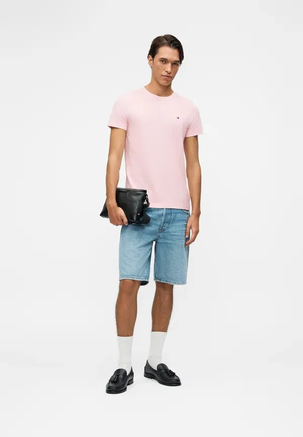 Футболка Tommy Hilfiger Slim Fit Tee Core Essentials Basic T-Shirt, розовый — фото 2