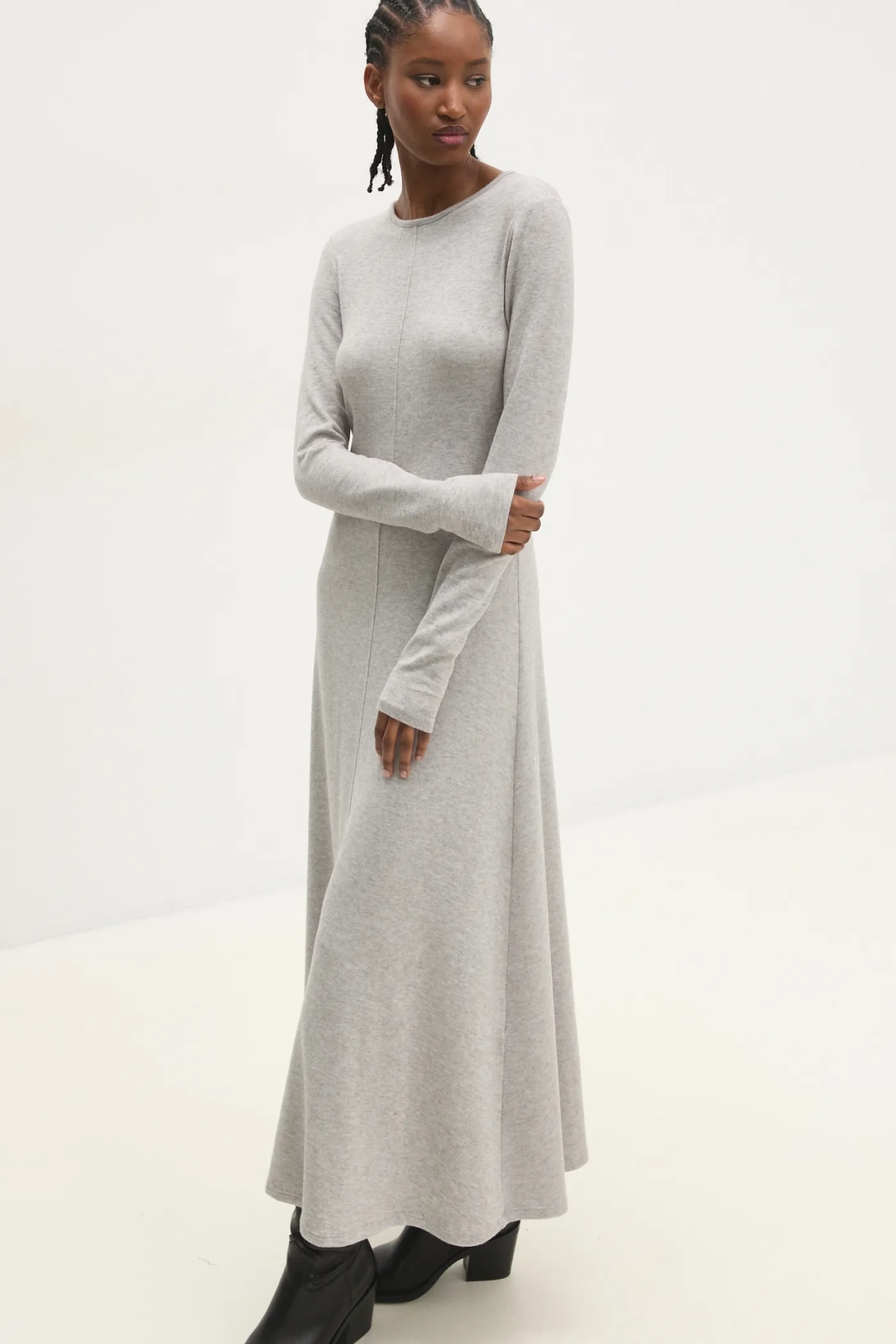 

Платье Answear Lab, серый