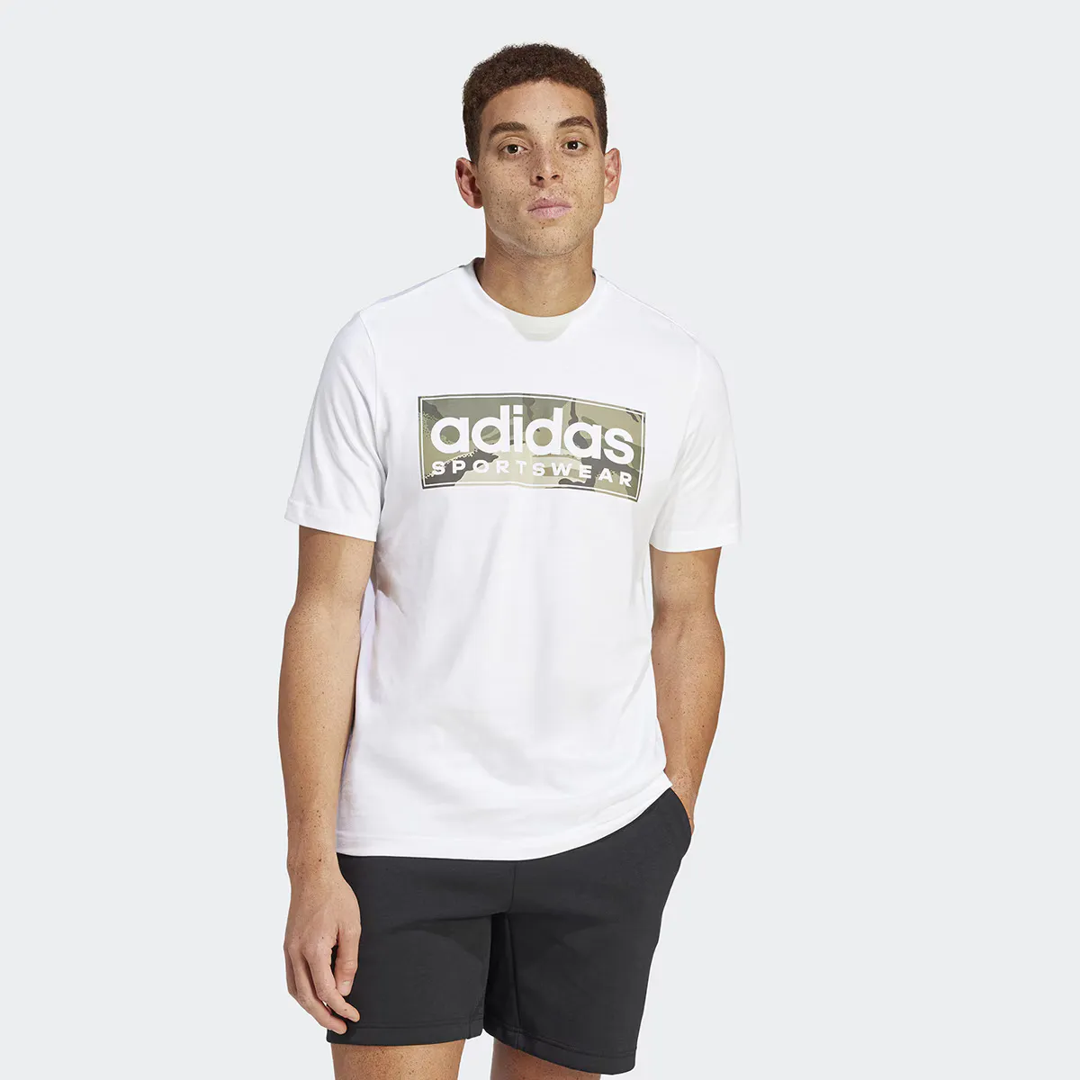 

Мужская футболка Adidas Camo Linear Graphic, белый/зеленый