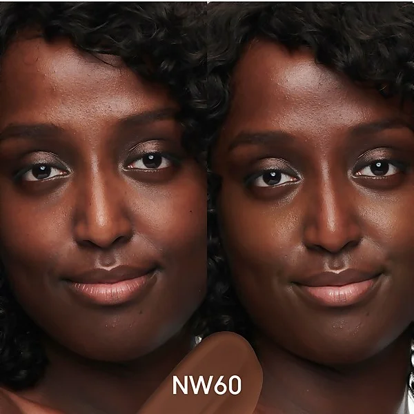 Тональная основа MAC Studio Radiance Serum-Powered, оттенок NW60 — фото 3