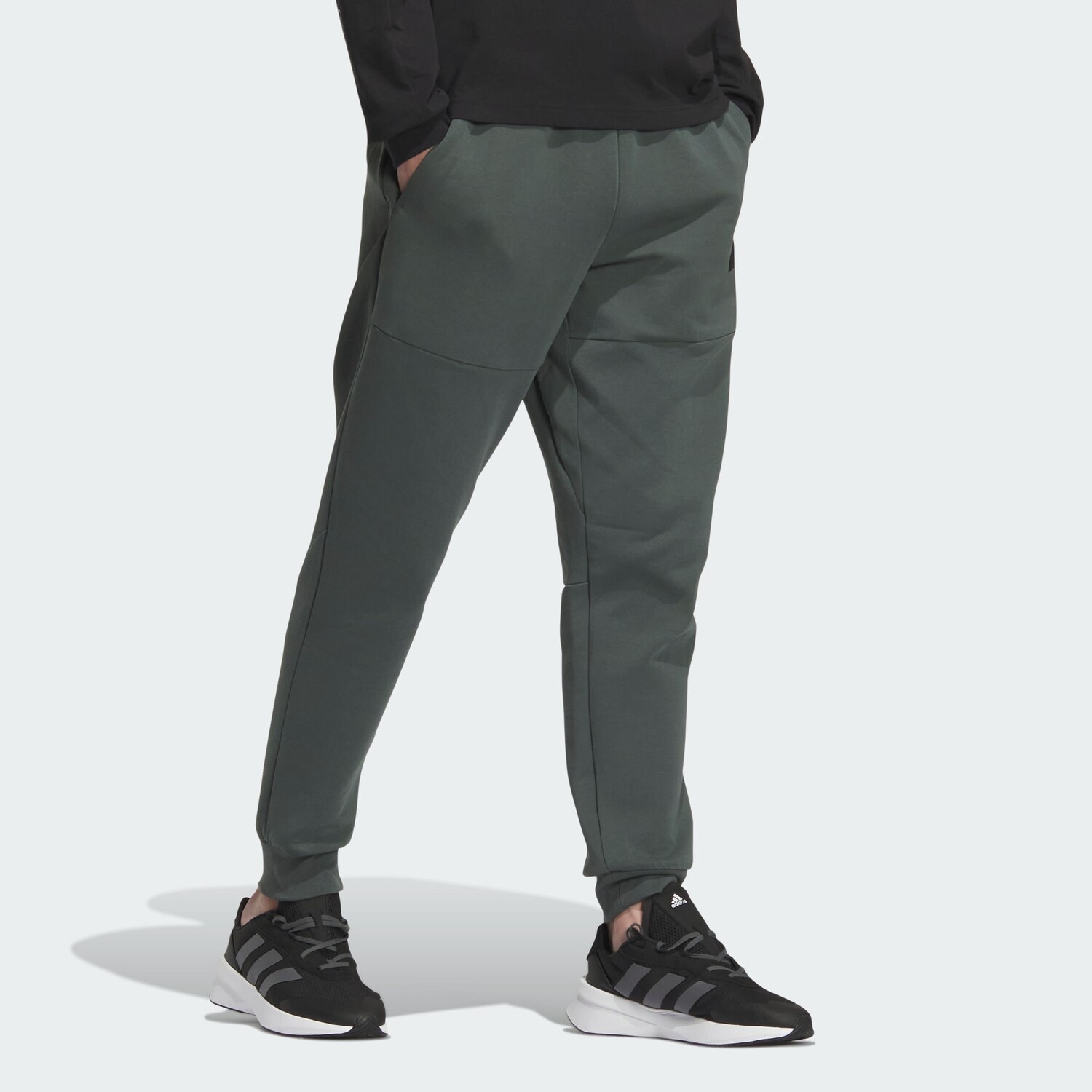 CITY ESCAPE Трикотажные спортивные штаны мужские Ivy Green Adidas, зеленый — фото 4