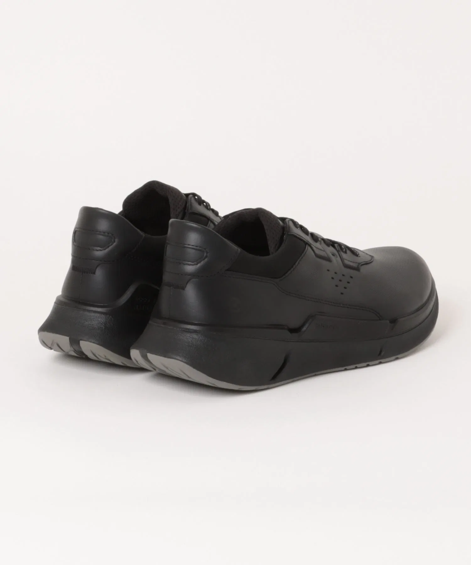 Мужские кожаные кроссовки ECCO BIOM 2.2 чёрные — фото 2