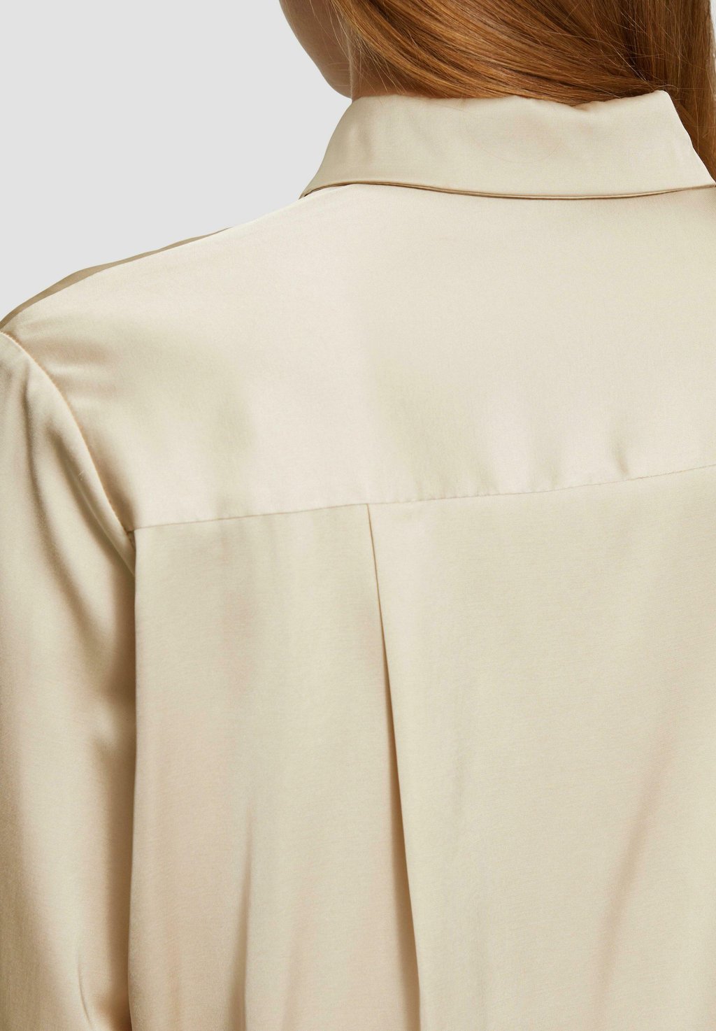 

Блузка на пуговицах MIT DETAIL s.Oliver, песочный