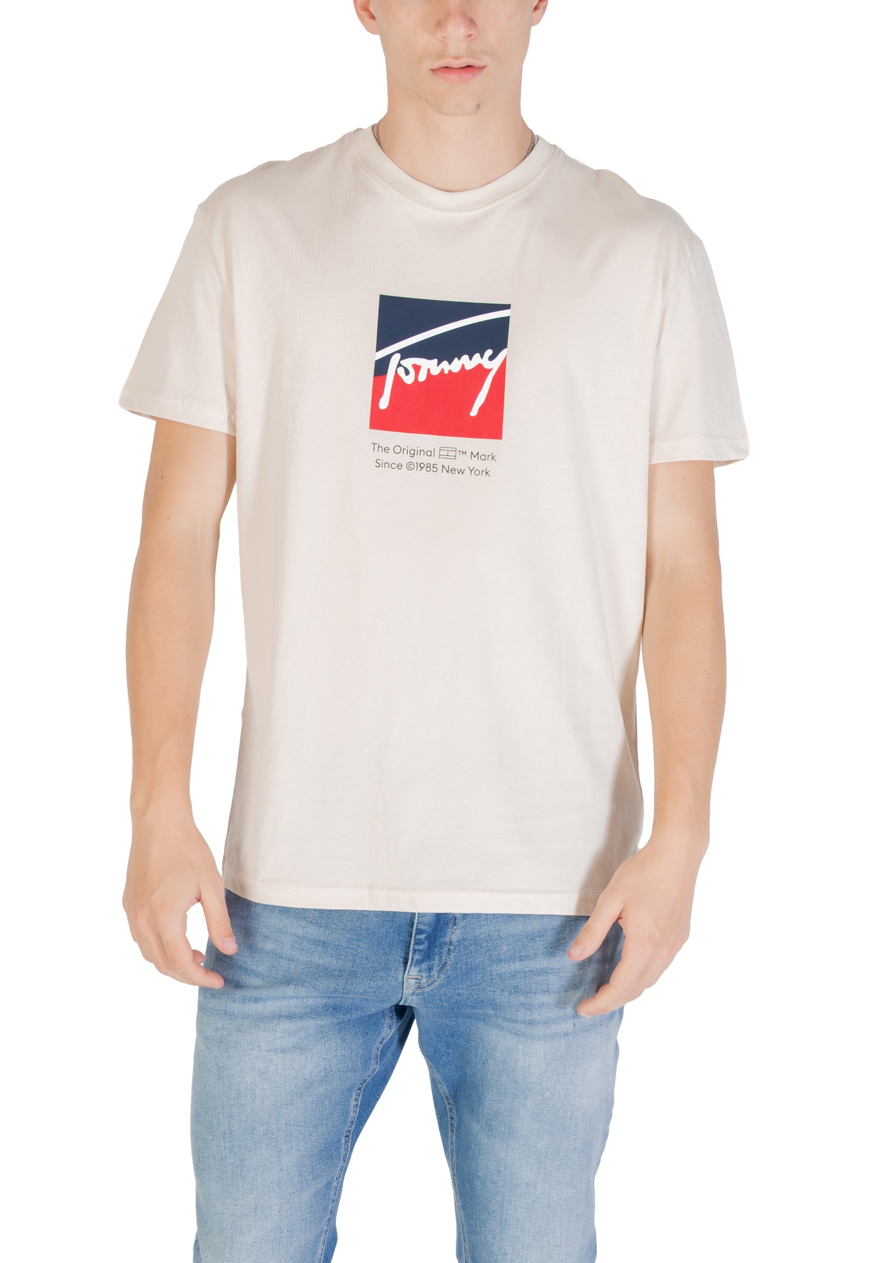 

Футболка Tommy Jeans, beige