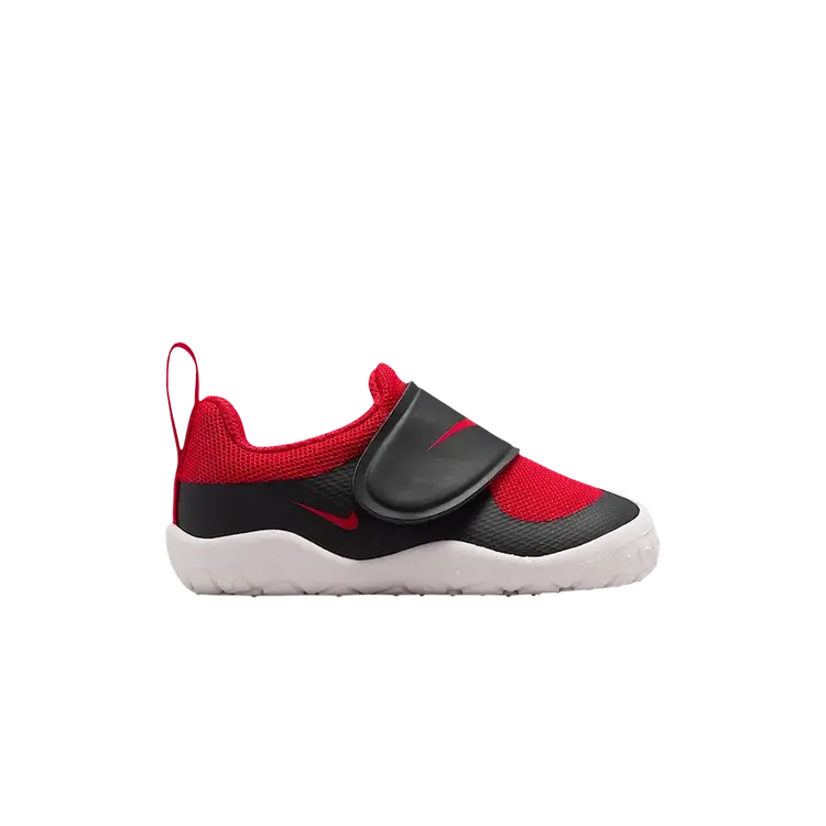 Кроссовки Nike Swoosh 1 Essential TD 'Black White University Red'