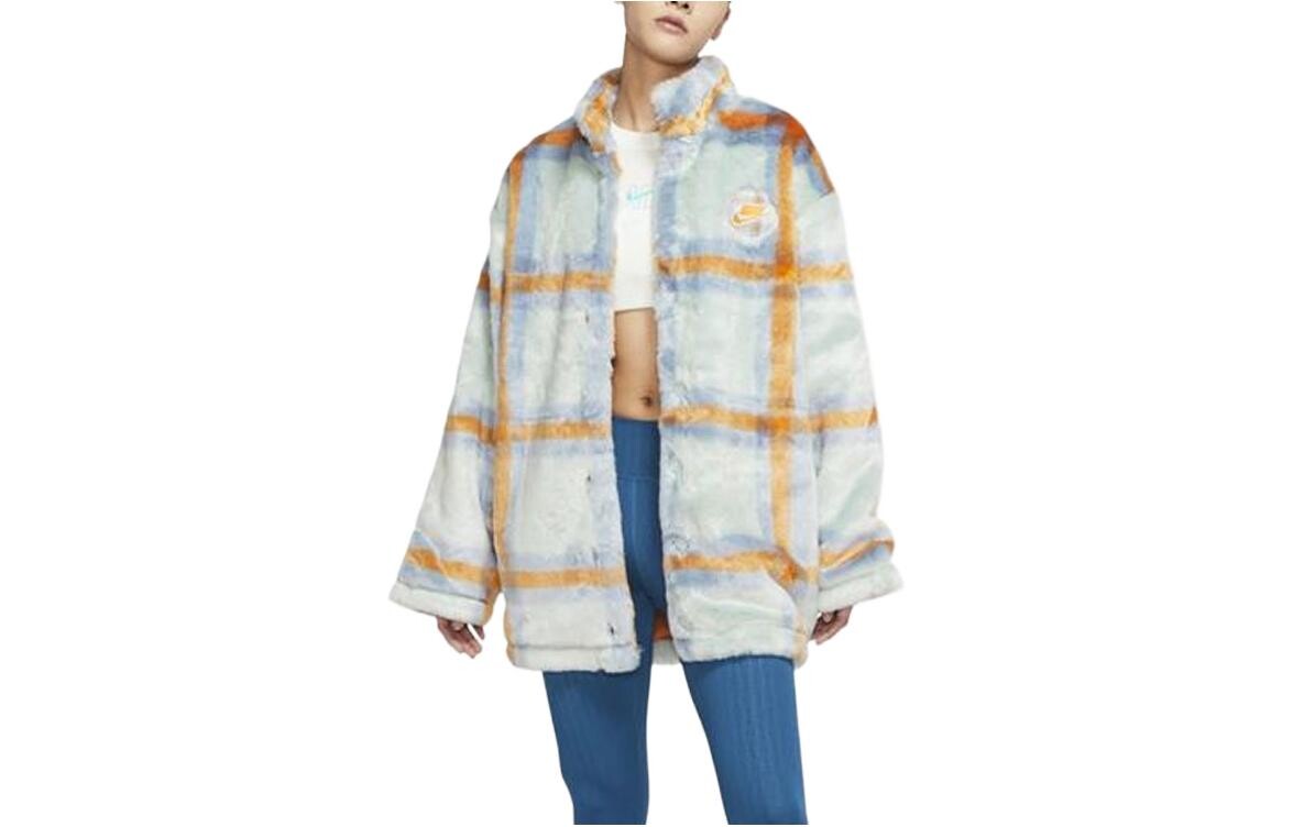 

Женские куртки Nike, цвет Orange