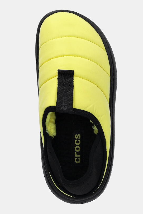 Женские тапочки Crocs Puff Moc стеганые, желто-черный — фото 4