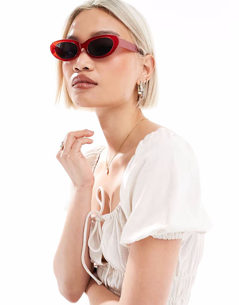 

Солнцезащитные очки New Look овальные красные